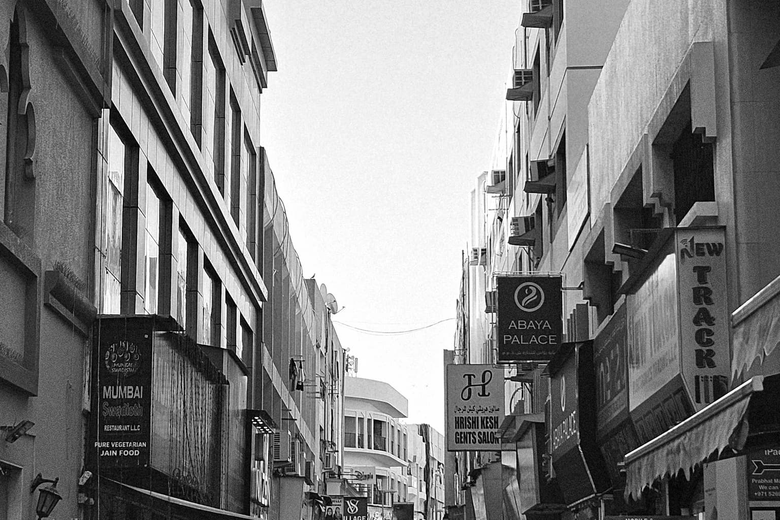 Bustling Dubai street